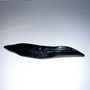 Batle Studio 2005 Classic Graphite Fly On Leaf Paperweight NickNack Collectable